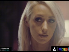 AMAZING GIRL! 🔥 gif