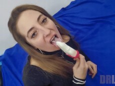 cum cicle dessert gif