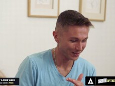 AMAZING GIRL! 🔥 gif