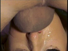 courtney simpson gif