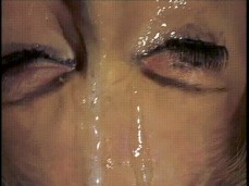 courtney simpson gif