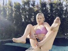 Gushing Lindsey Lakes gif