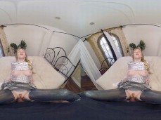 GALADRIEL puede satisfacer su sed con tu carga gif