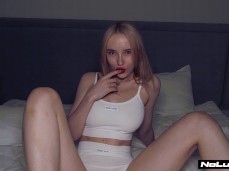 Pov: Cuando eres una puta en celo gif