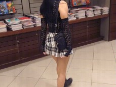 quick booty flash in airport store gif