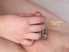 Cummy Cage release gif