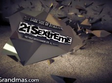 wet juicy wooomans gif