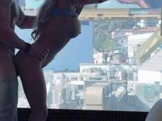 Blonde madrastra Titty grande necesita una polla universitaria real gif