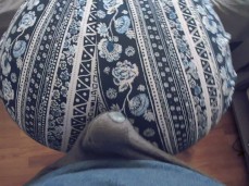 chico se viene rapido en sus calzones gif