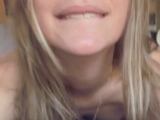 dura cogida a universitaria rubia para pasar el examen gif