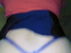 Le corro la tanga azul y le meto los dedos bien rico gif