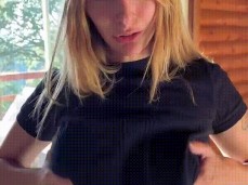 Blonde tatuada Gal Angel Youngs es follada después de una cita romántica gif