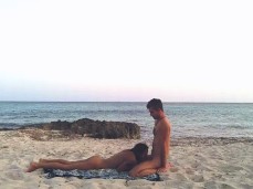 Oraljob beach gif
