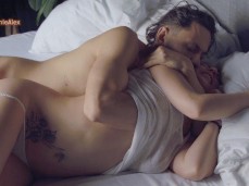 Rica y lenta follada gif