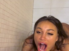 pisss gif