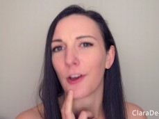 Clara Dee gif