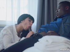 Valentina Ricci gif