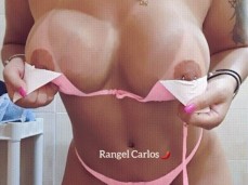 Rangel Carlos exibe as marrquinhas #1 gif
