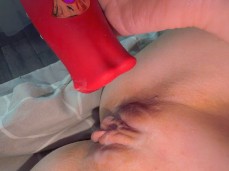 妹子自慰喷水 gif