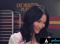Avery Black gif