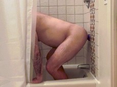 I was wondered why my flatmate was taking so long in the bathroom 01:05-1 4 gif