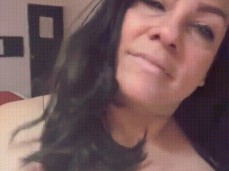 MILF SE MASTURBA gif