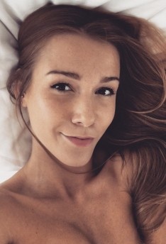 Watch Alexis Crystal videos