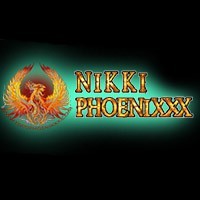 Nikki Phoenixxx