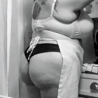 Xonaughtymommyxo
