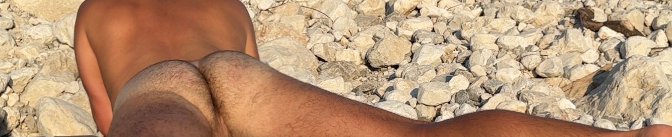 Dennis The Little Balkan Guy