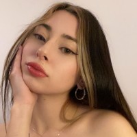 Narella Loyy