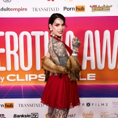 Amy Nosferatu