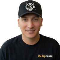 XhamsterFuckerCol