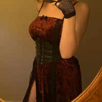 Nina zu Nacht