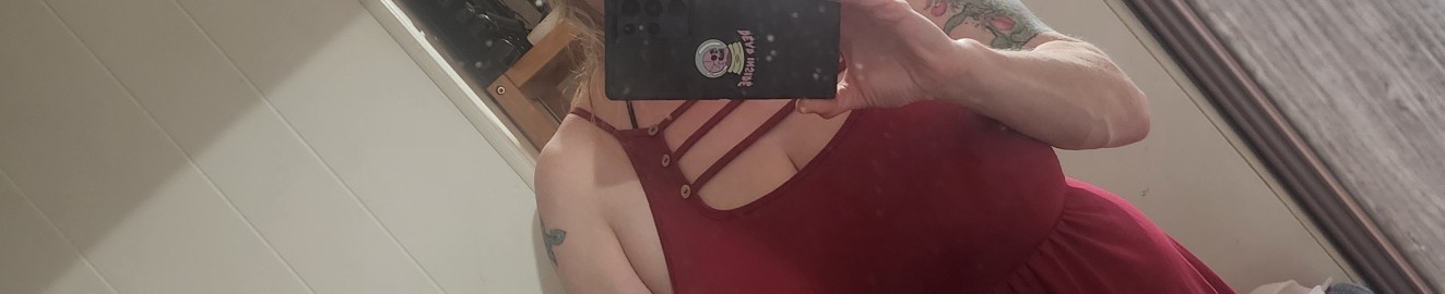 BuxomBabe76