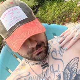 Tatted_axe