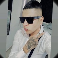 Robertico Perez Manes