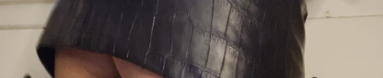 SexyMilfWife