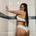 LATINA LESLY