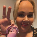 HollyLouOfficial 