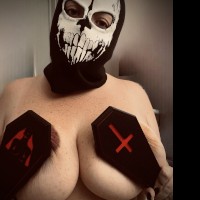 Temptress Lana