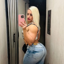 Musclegoddesskayla