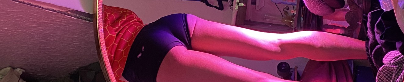 Completelyshavedsissy