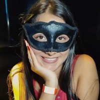 Thayna Hotwife
