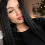 Lilly Moore Aus