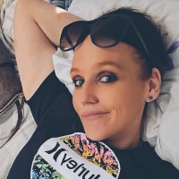 CourtneyGales2