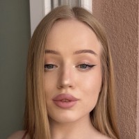 MiaWhiteee69