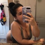 Side boobss