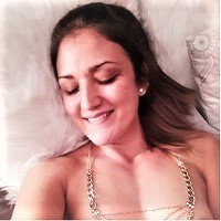 Lara_Light