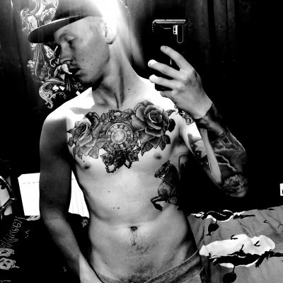 Chuckyx13's profile picture